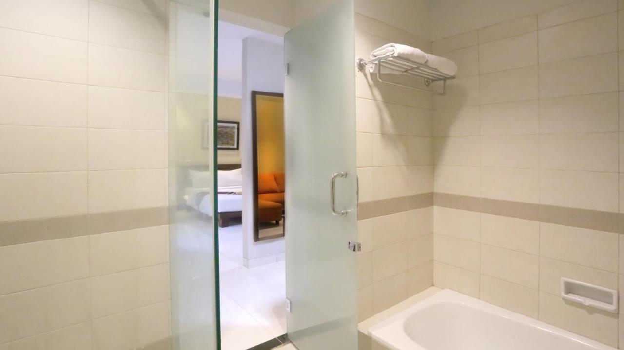 Hotel Quirin سيمارانغ المظهر الخارجي الصورة