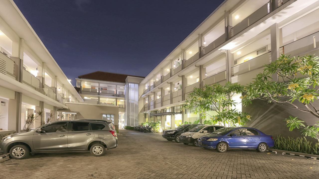 Hotel Quirin سيمارانغ المظهر الخارجي الصورة